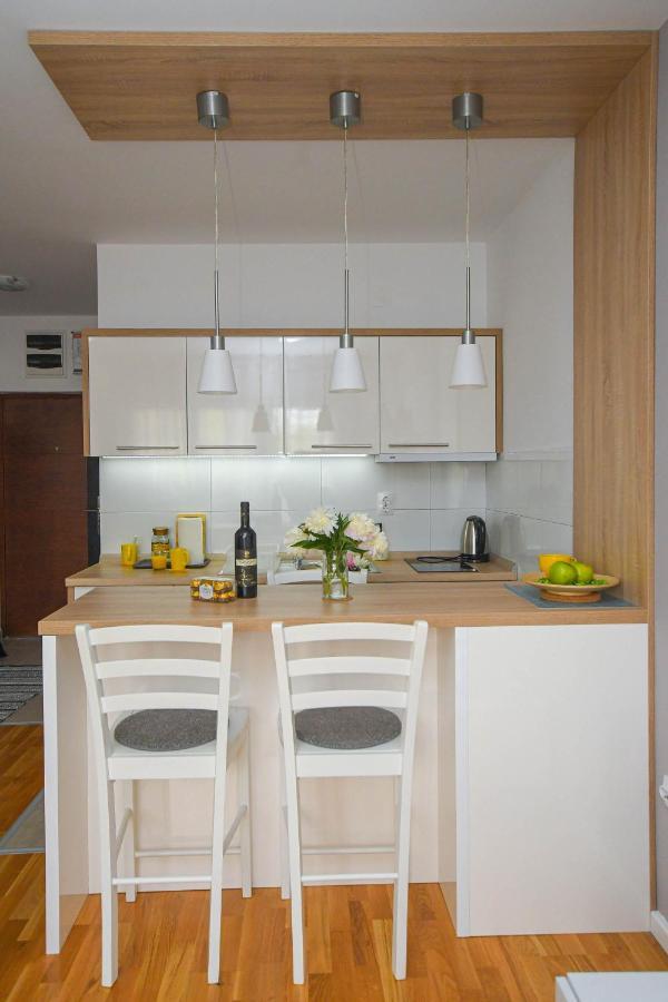 Apartment Plaza Кладово Екстериор снимка
